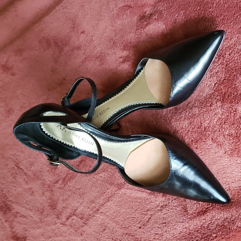Anne Klein ladies shoes